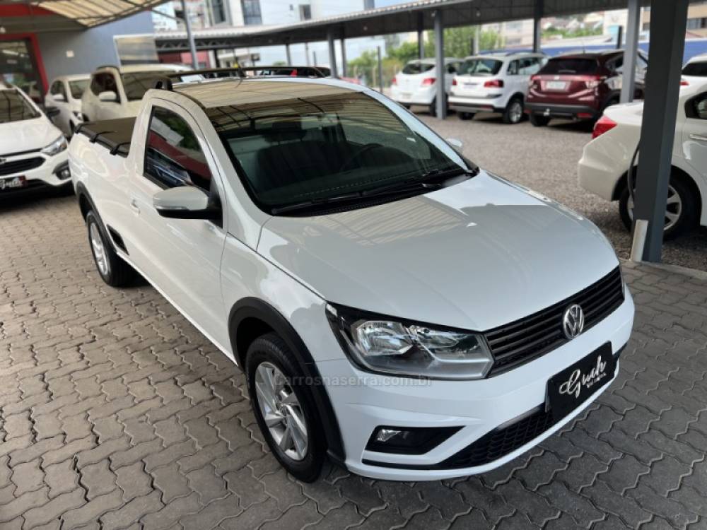 VOLKSWAGEN - SAVEIRO - 2019/2020 - Branca - R$ 66.600,00