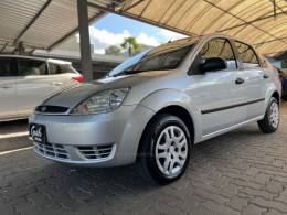 FORD - FIESTA - 2005/2005 - Prata - R$ 20.900,00