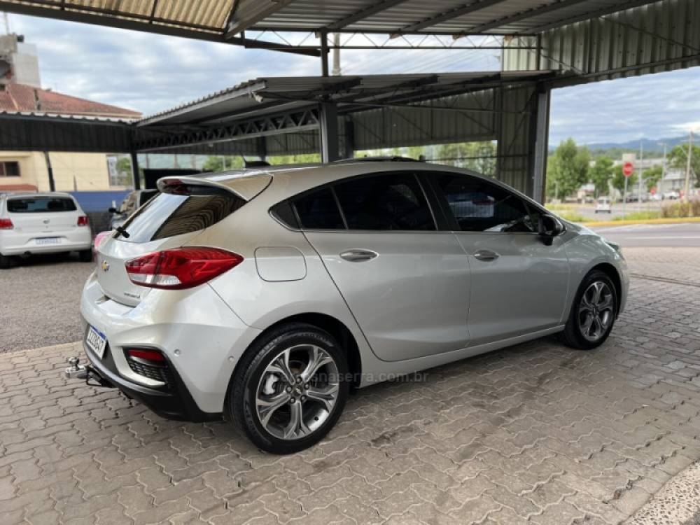 CHEVROLET - CRUZE - 2019/2020 - Prata - R$ 114.900,00