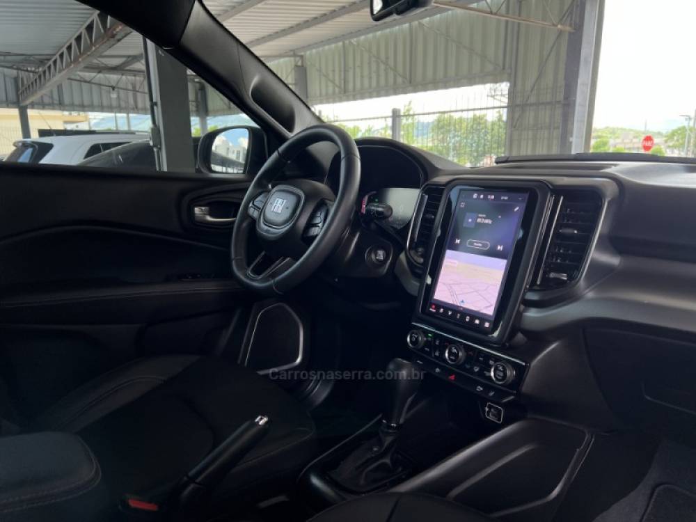 FIAT - TORO - 2022/2023 - Cinza - R$ 141.900,00