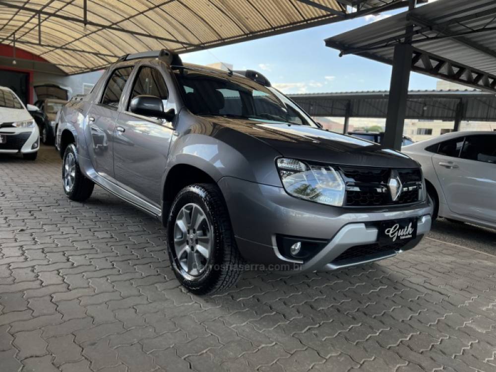 RENAULT - OROCH - 2021/2022 - Cinza - R$ 86.600,00