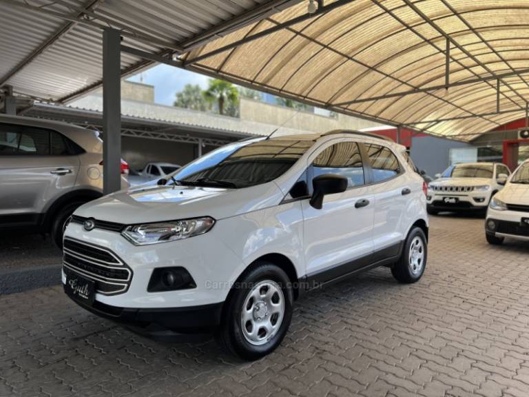 FORD - ECOSPORT - 2012/2013 - Branca - R$ 56.900,00