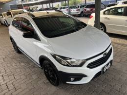 CHEVROLET - ONIX - 2019/2019 - Branca - R$ 72.900,00