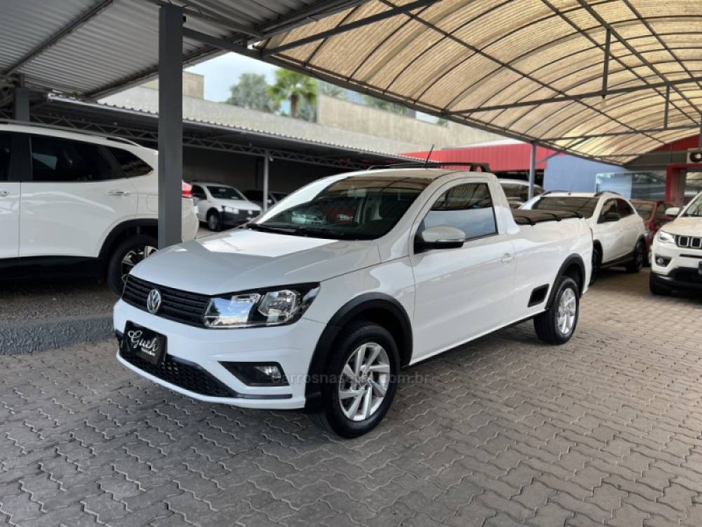 VOLKSWAGEN - SAVEIRO - 2019/2020 - Branca - R$ 66.600,00