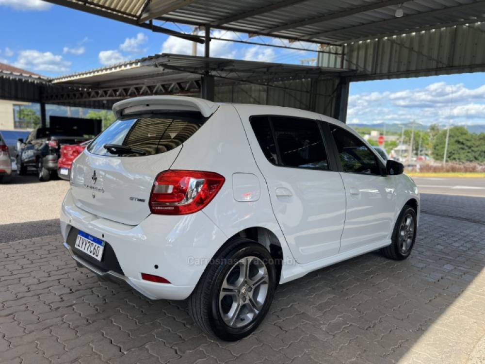 RENAULT - SANDERO - 2019/2019 - Branca - R$ 52.500,00