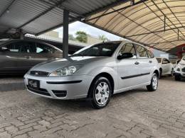 FORD - FOCUS - 2008/2009 - Branca - R$ 27.900,00