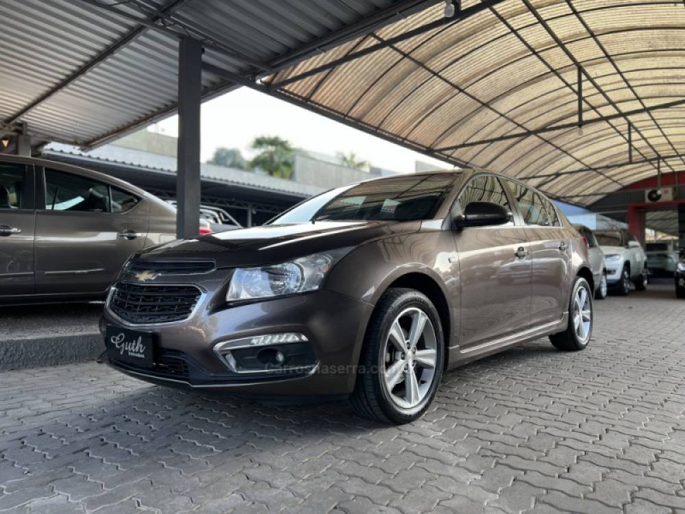 CHEVROLET - CRUZE - 2015/2015 - Cinza - R$ 67.900,00