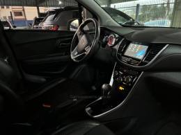 CHEVROLET - TRACKER - 2018/2019 - Branca - R$ 94.900,00