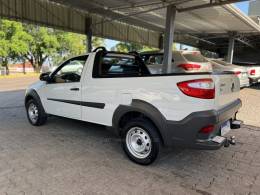 FIAT - STRADA - 2017/2018 - Branca - R$ 56.900,00