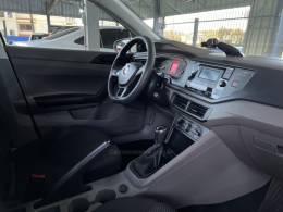 VOLKSWAGEN - POLO - 2017/2018 - Branca - R$ 61.900,00