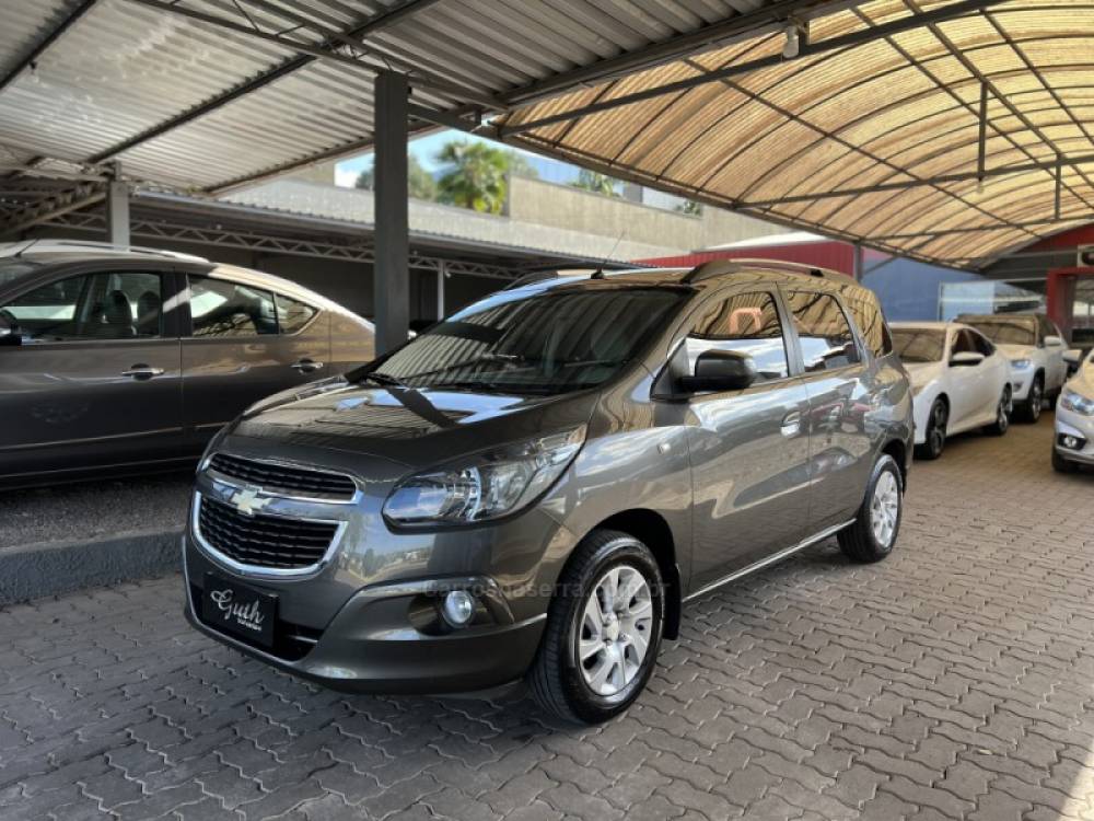 CHEVROLET - SPIN - 2012/2013 - Cinza - R$ 54.900,00