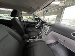 FORD - FOCUS - 2013/2013 - Prata - R$ 49.900,00