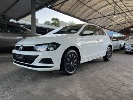 VOLKSWAGEN - POLO - 2017/2018 - Branca - R$ 61.900,00