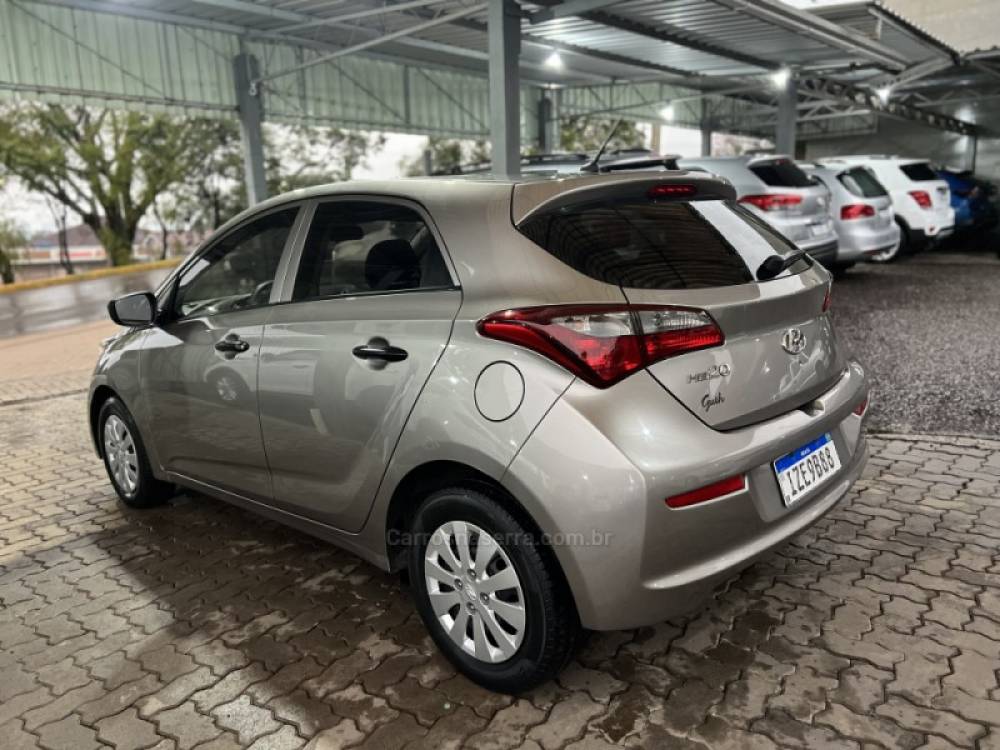 HYUNDAI - HB20 - 2019/2019 - Dourada - R$ 56.900,00