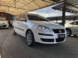 VOLKSWAGEN - POLO - 2008/2009 - Branca - R$ 37.500,00