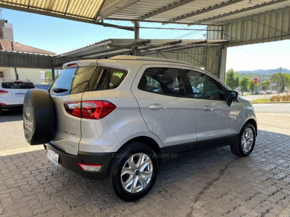 FORD - ECOSPORT - 2014/2014 - Prata - R$ 55.900,00