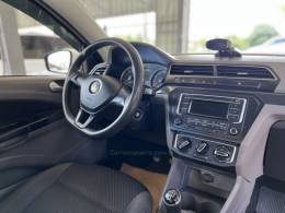 VOLKSWAGEN - VOYAGE - 2018/2018 - Branca - R$ 54.900,00