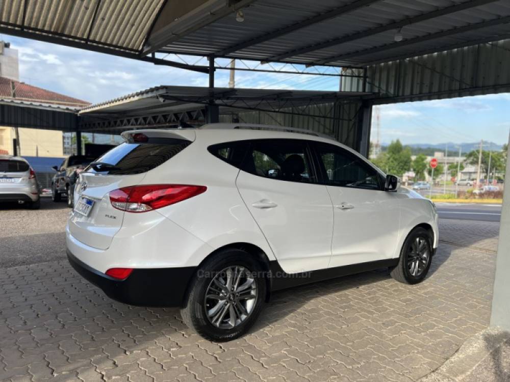 HYUNDAI - IX35 - 2017/2018 - Branca - R$ 89.900,00