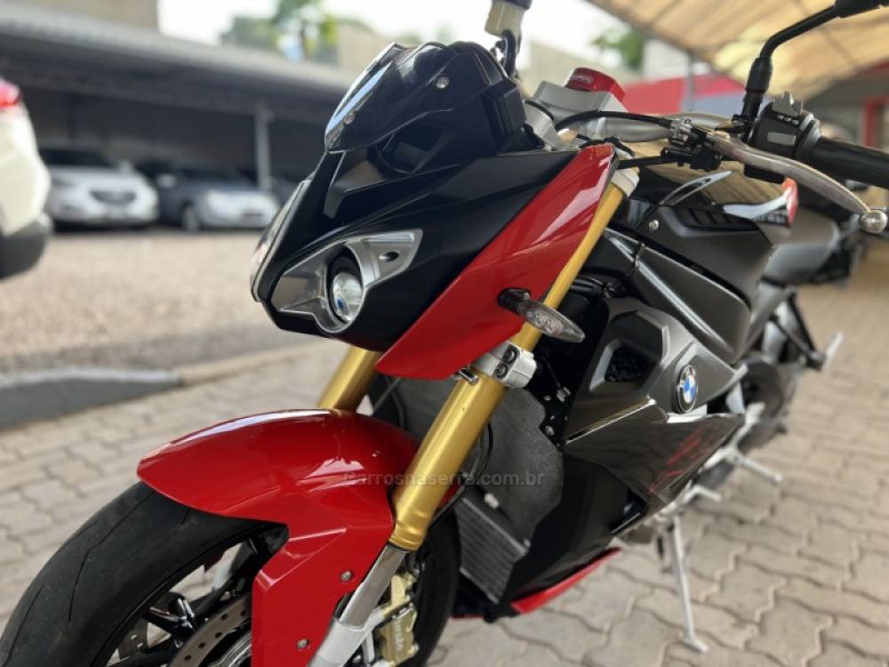 BMW - S 1000 - 2018/2018 - Vermelha - R$ 65.500,00