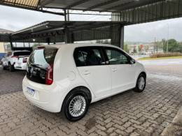 VOLKSWAGEN - UP - 2015/2016 - Branca - R$ 52.990,00