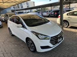 HYUNDAI - HB20S - 2017/2018 - Branca - R$ 68.500,00