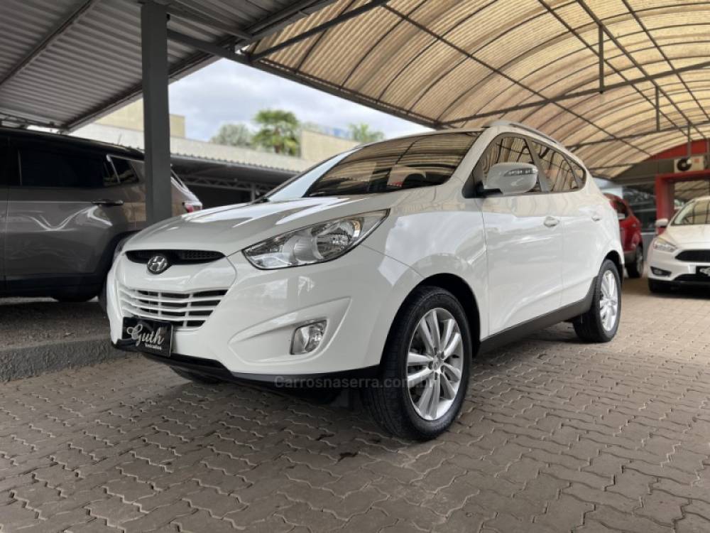 HYUNDAI - IX35 - 2014/2015 - Branca - R$ 77.700,00