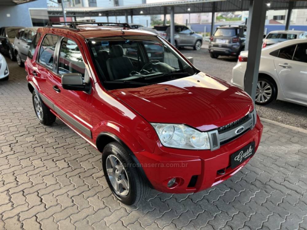 FORD - ECOSPORT - 2007/2008 - Vermelha - R$ 37.500,00