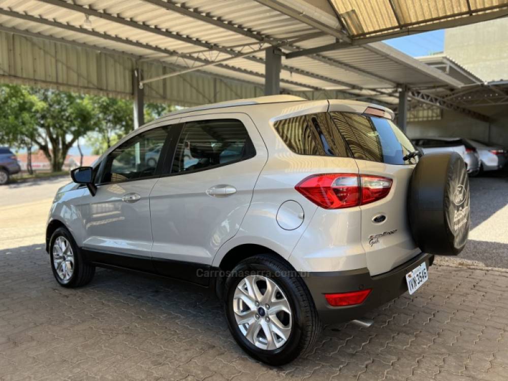 FORD - ECOSPORT - 2014/2014 - Prata - R$ 55.900,00