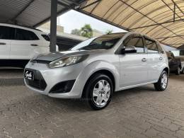 FORD - FIESTA - 2013/2014 - Prata - R$ 38.500,00