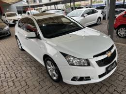 CHEVROLET - CRUZE - 2013/2014 - Branca - R$ 74.500,00