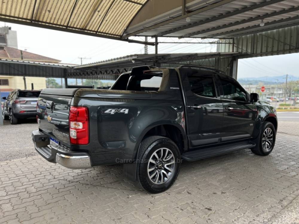 CHEVROLET - S10 - 2019/2020 - Cinza - R$ 177.500,00