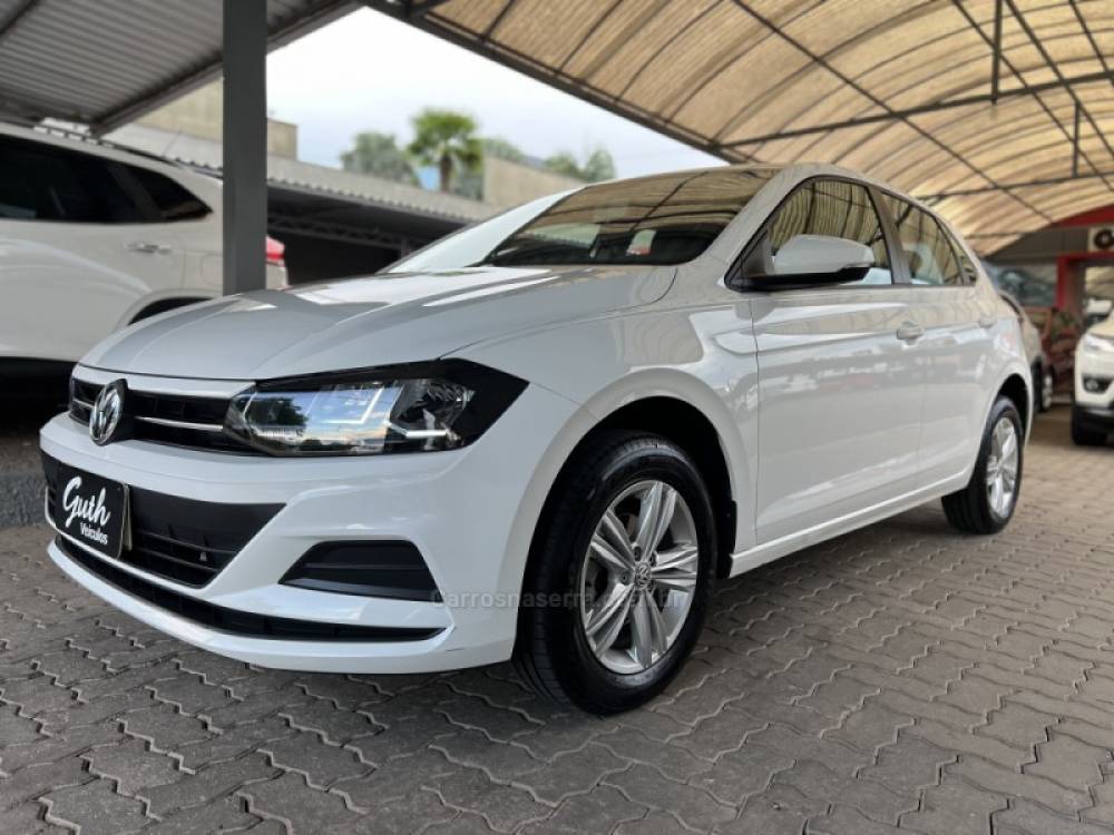 VOLKSWAGEN - POLO - 2021/2021 - Branca - R$ 71.900,00