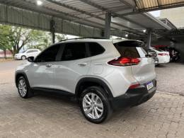 CHEVROLET - TRACKER - 2022/2023 - Prata - R$ 117.900,00