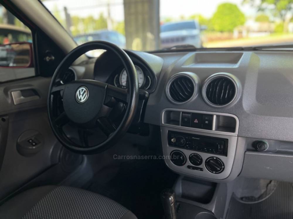 VOLKSWAGEN - GOL - 2013/2014 - Vermelha - R$ 32.500,00