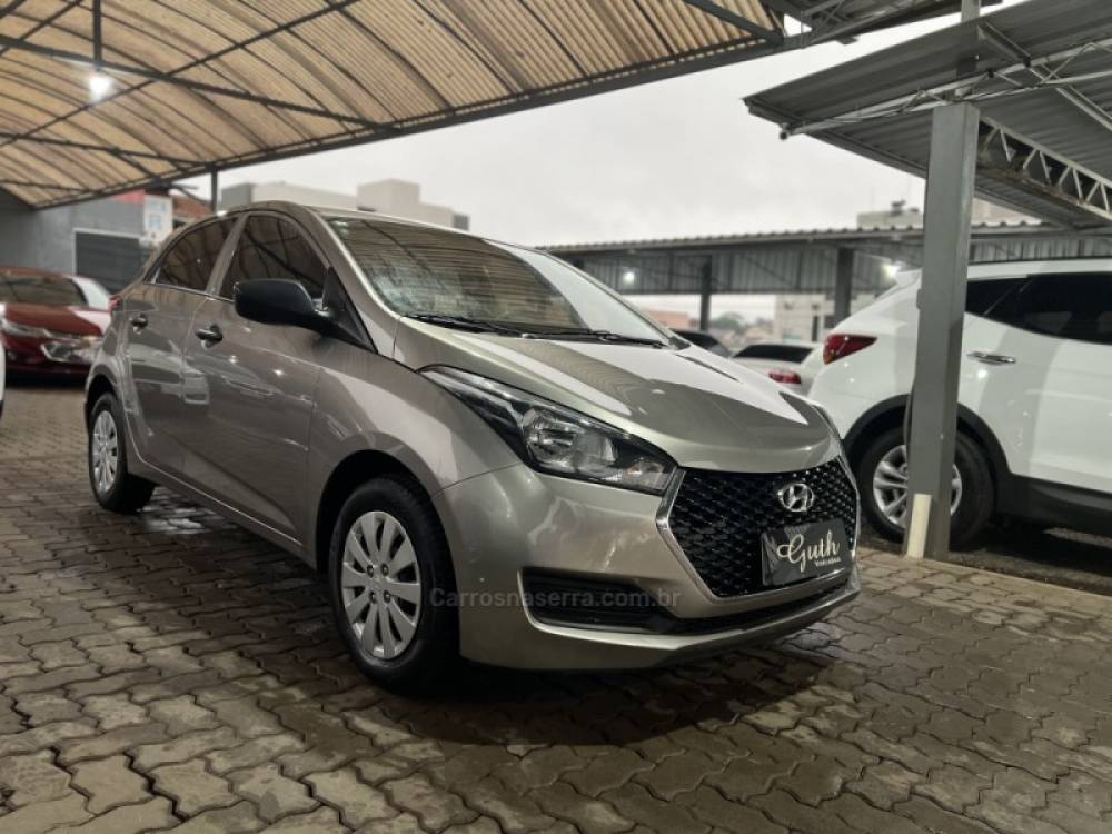 HYUNDAI - HB20 - 2019/2019 - Dourada - R$ 56.900,00