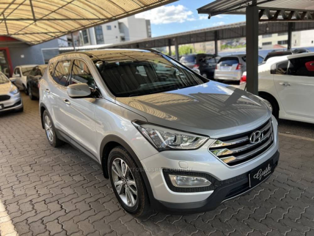 HYUNDAI - SANTA FÉ - 2013/2014 - Prata - R$ 89.900,00