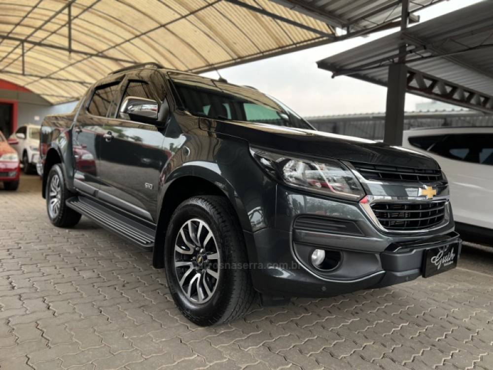 CHEVROLET - S10 - 2019/2020 - Cinza - R$ 177.500,00