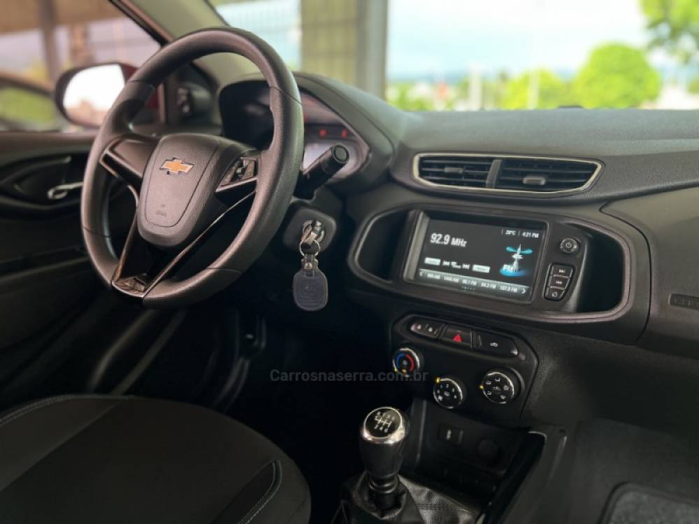 CHEVROLET - PRISMA - 2019/2019 - Vermelha - R$ 65.900,00