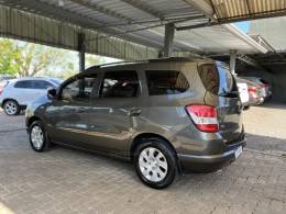 CHEVROLET - SPIN - 2012/2013 - Cinza - R$ 54.900,00