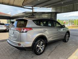 TOYOTA - RAV4 - 2017/2017 - Prata - R$ 116.900,00