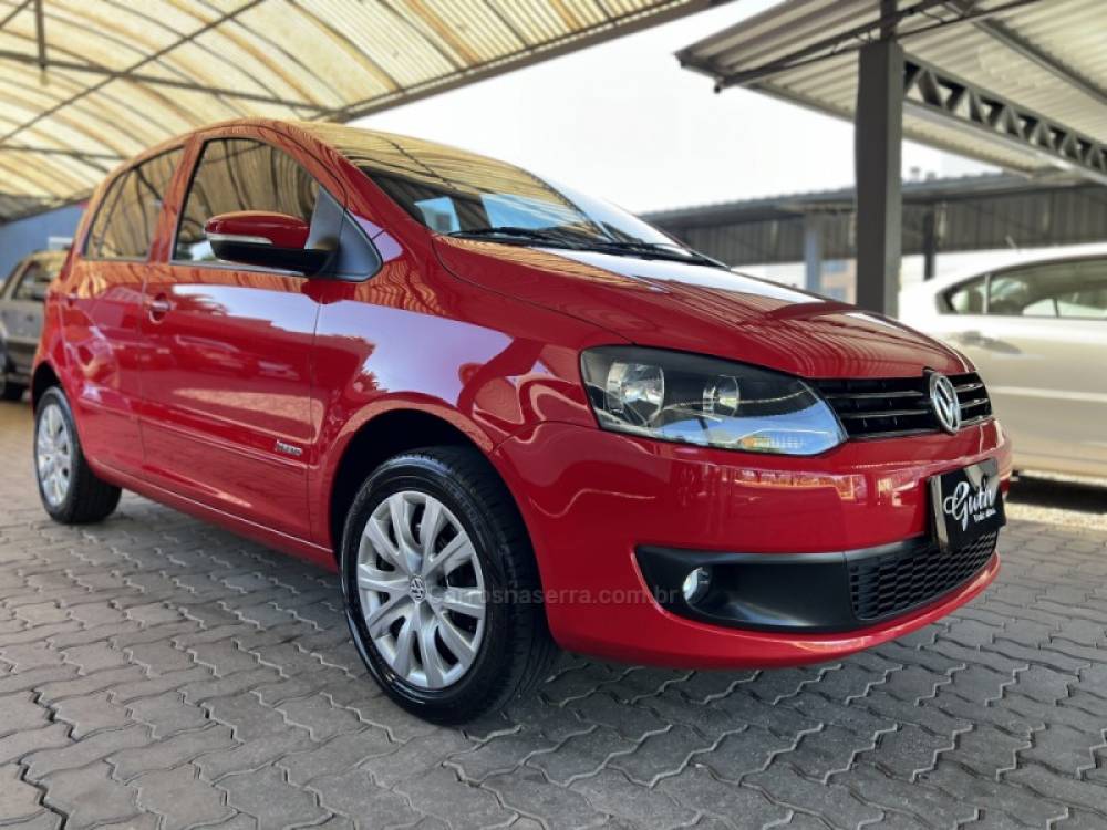 VOLKSWAGEN - FOX - 2012/2012 - Vermelha - R$ 34.900,00