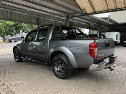 NISSAN - FRONTIER - 2007/2008 - Prata - R$ 79.900,00