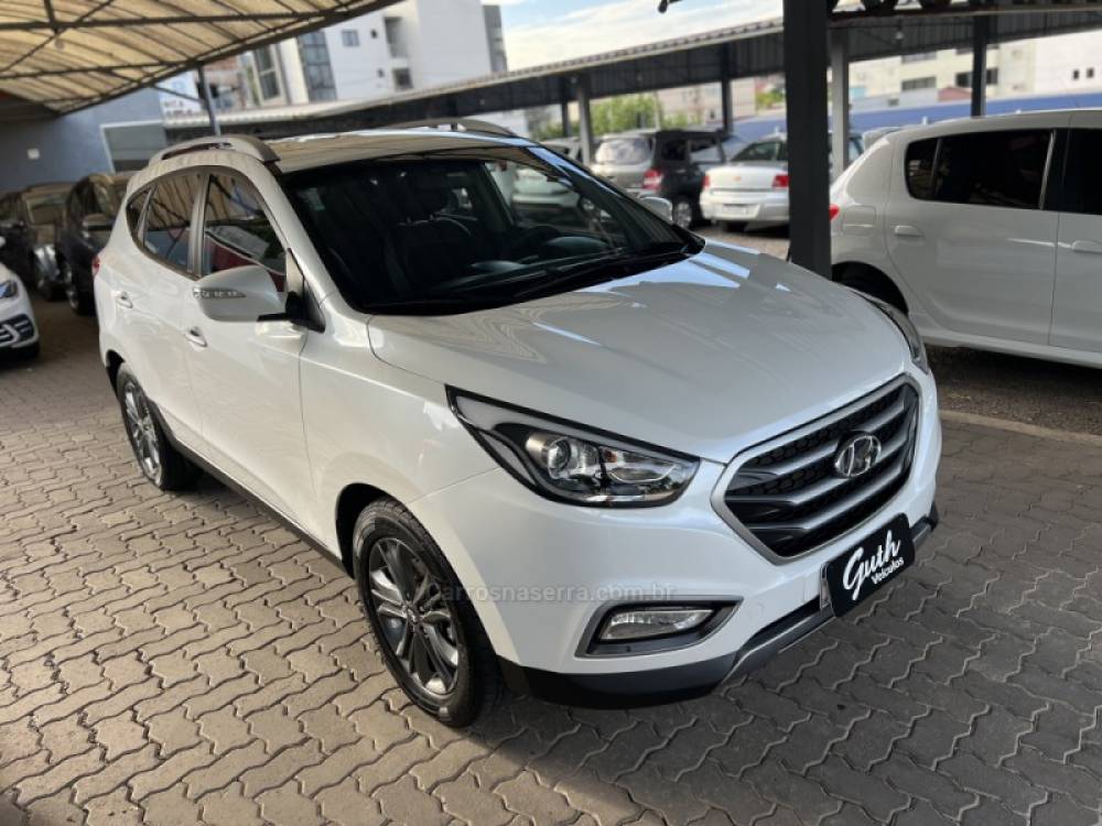 HYUNDAI - IX35 - 2017/2018 - Branca - R$ 89.900,00